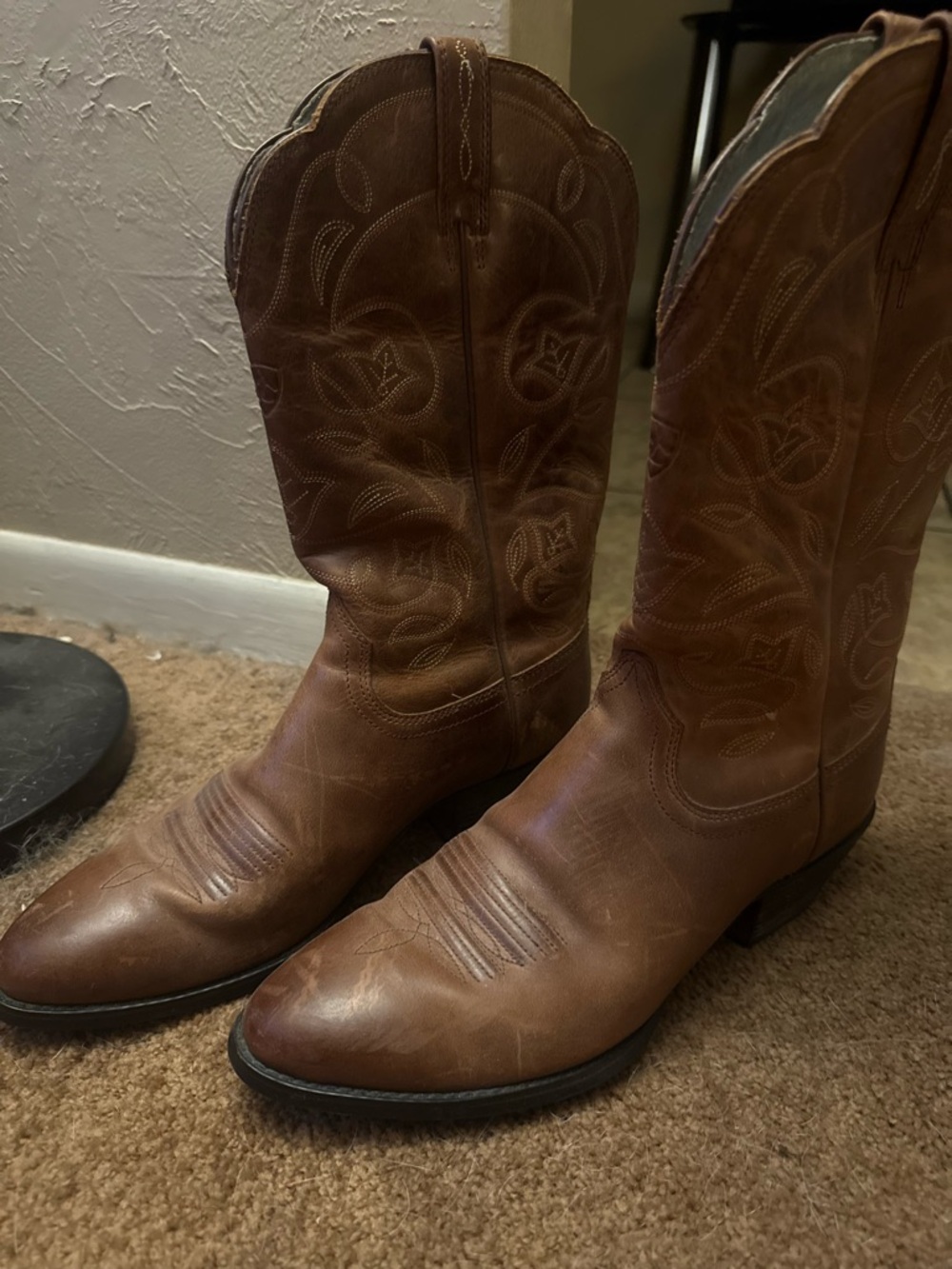ARIAT WOMEN'S HERITAGE WESTERN WESTERN PERFORMANCE BOOTS - ROUND TOE